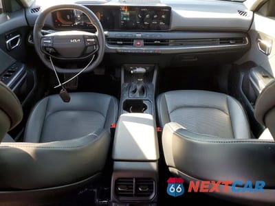 Zdjęcie 8 z 11 samochodu: 2025 KIA K4 EX VIN:3KPFU4DE4SE093031 - miniatura