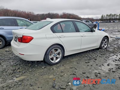 Trzecie zdjęcie samochodu z tyłu: 2013 BMW 328 XI SULEV VIN:WBA3B5G56DNS04152 - miniatura