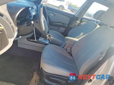 Zdjęcie 7 z 11 samochodu: 2010 HYUNDAI ELANTRA GLS VIN:KMHDU4AD3AU202612 - miniatura