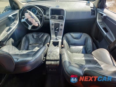 Zdjęcie 8 z 12 samochodu: 2012 VOLVO XC60 T6 VIN:YV4902DZ2C2297905 - miniatura