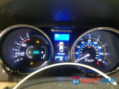 Zdjęcie 9 z 12 samochodu: 2012 HYUNDAI SONATA HYBRID BASE VIN:KMHEC4A45CA047217 - miniatura