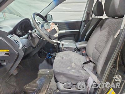 Zdjęcie 7 z 13 samochodu: 2007 KIA SPORTAGE LX VIN:KNDJE723777430227 - miniatura