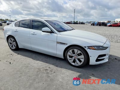 Czwarte zdjęcie samochodu z boku: 2020 JAGUAR XE S VIN:SAJAE4FX7LCP64949 - miniatura