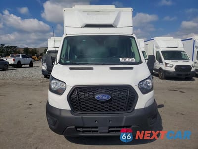 Piąte zdjęcie samochodu w środku: 2020 FORD TRANSIT DELIVERY TRUCK VIN:1FDBW5Z81LKB11478 - miniatura