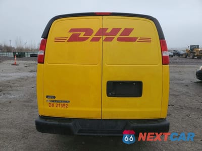 Zdjęcie 6 z 13 samochodu: 2021 CHEVROLET EXPRESS G2500 DELIVERY VAN VIN:1GCWGAFP8M1246052 - miniatura