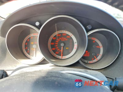 Zdjęcie 9 z 12 samochodu: 2004 MAZDA 3 HATCHBACK VIN:JM1BK343X41127587 - miniatura