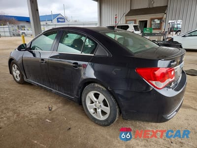 Drugie zdjęcie samochodu z przodu: 2015 CHEVROLET CRUZE LT VIN:1G1PC5SB0F7266113 - miniatura