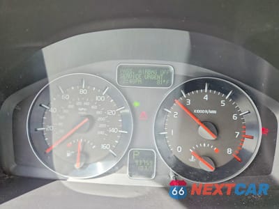 Zdjęcie 9 z 12 samochodu: 2010 VOLVO C30 T5 VIN:YV1672MK2A2181387 - miniatura