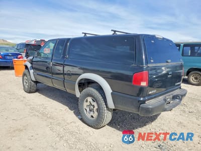 Drugie zdjęcie samochodu z przodu: 2000 CHEVROLET S TRUCK S10 VIN:1GCCT19WXY8195037 - miniatura