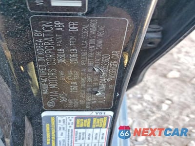 Zdjęcie 12 z 12 samochodu: 2016 KIA FORTE LX VIN:KNAFX4A6XG5523620 - miniatura