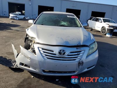 Piąte zdjęcie samochodu w środku: 2007 TOYOTA CAMRY LE VIN:4T1BE46K67U589841 - miniatura