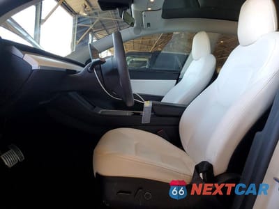 Zdjęcie 7 z 12 samochodu: 2022 TESLA MODEL Y VIN:7SAYGDEF1NF494450 - miniatura