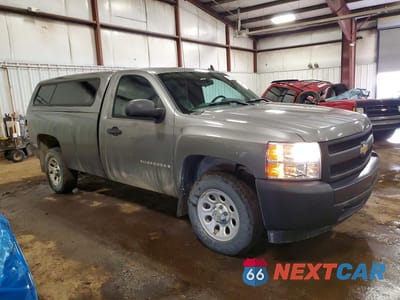 Czwarte zdjęcie samochodu z boku: 2008 CHEVROLET SILVERADO C1500 VIN:1GCEC14X58Z183736 - miniatura