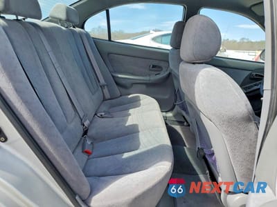 Zdjęcie 10 z 11 samochodu: 2004 HYUNDAI ELANTRA GLS VIN:KMHDN46D24U875000 - miniatura