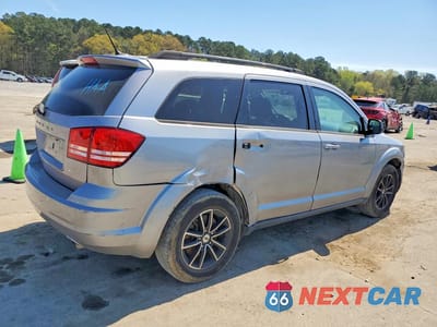 Trzecie zdjęcie samochodu z tyłu: 2018 DODGE JOURNEY SE VIN:3C4PDCAB9JT157566 - miniatura