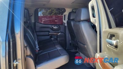 Zdjęcie 6 z 10 samochodu: 2020 GMC SIERRA K1500 SLT VIN:3GTU9DED3LG401777 - miniatura