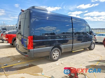 Trzecie zdjęcie samochodu z tyłu: 2024 MERCEDES-BENZ SPRINTER 2500 VIN:W1Z4NGHY6RT184580 - miniatura