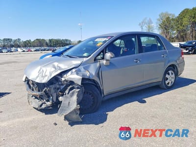2009 NISSAN VERSA 1.8 S 3N1BC11E29L365492 - główne zdjęcie licytacji z USA - miniatura