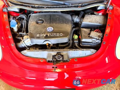 Zdjęcie 11 z 13 samochodu: 2002 VOLKSWAGEN NEW BEETLE GLX VIN:3VWDD21C42M454579 - miniatura