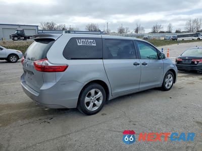 Trzecie zdjęcie samochodu z tyłu: 2016 TOYOTA SIENNA L 7-PASSENGER VIN:5TDZK3DC6GS723172 - miniatura