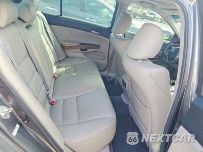 Zdjęcie 10 z 11 samochodu: 2011 HONDA ACCORD EXL VIN:1HGCP2F89BA036978 - miniatura