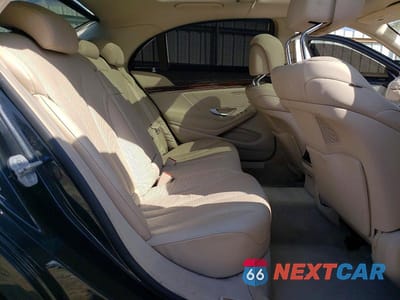 Zdjęcie 10 z 12 samochodu: 2015 MERCEDES-BENZ S 550 4MATIC VIN:WDDUG8FB0FA203063 - miniatura