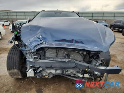 Piąte zdjęcie samochodu w środku: 2025 VOLVO XC60 PLUS VIN:YV4M12RC3S1112681 - miniatura