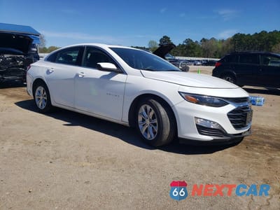 Czwarte zdjęcie samochodu z boku: 2019 CHEVROLET MALIBU VIN:1G1ZD5ST9KF152352 - miniatura