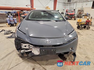Piąte zdjęcie samochodu w środku: 2024 TOYOTA PRIUS LE VIN:JTDACAAU7R3023242 - miniatura