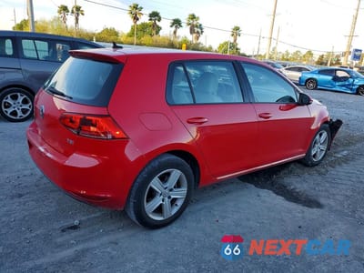 Trzecie zdjęcie samochodu z tyłu: 2017 VOLKSWAGEN GOLF S VIN:3VW217AU1HM028461 - miniatura