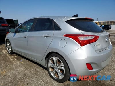 Drugie zdjęcie samochodu z przodu: 2013 HYUNDAI ELANTRA GT BASE VIN:KMHD35LEXDU037046 - miniatura