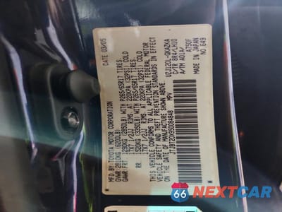 Zdjęcie 13 z 13 samochodu: 2005 LEXUS GX 470 BASE VIN:JTJBT20X950084848 - miniatura