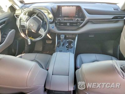 Zdjęcie 8 z 12 samochodu: 2022 TOYOTA HIGHLANDER HYBRID XLE VIN:5TDGARAH7NS511701 - miniatura