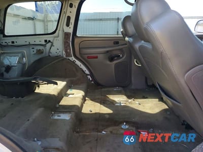 Zdjęcie 10 z 12 samochodu: 2005 CHEVROLET TAHOE K1500 VIN:1GNEK13T85R209864 - miniatura