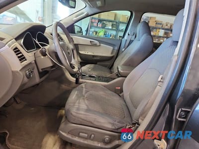 Zdjęcie 7 z 12 samochodu: 2011 CHEVROLET TRAVERSE LT VIN:1GNKVGED7BJ288313 - miniatura