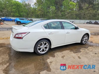 Trzecie zdjęcie samochodu z tyłu: 2013 NISSAN MAXIMA 3.5 S VIN:1N4AA5AP7DC809290 - miniatura