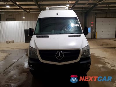 Piąte zdjęcie samochodu w środku: 2015 MERCEDES BENZ SPRINTER 2500 REFRIGERATED DELIVERY VAN VIN:WD3PE8CC4F5960447 - miniatura