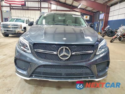 Piąte zdjęcie samochodu w środku: 2016 MERCEDES-BENZ GLE COUPE 450 4MATIC VIN:4JGED6EB2GA020032 - miniatura