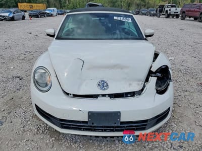 Piąte zdjęcie samochodu w środku: 2013 VOLKSWAGEN BEETLE VIN:3VW5P7ATXDM822632 - miniatura