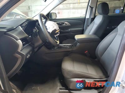 Zdjęcie 7 z 13 samochodu: 2019 CHEVROLET TRAVERSE LS VIN:1GNEVFKW1KJ290975 - miniatura