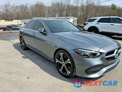 Czwarte zdjęcie samochodu z boku: 2022 MERCEDES-BENZ C 300 VIN:W1KAF4GB9NR017387 - miniatura