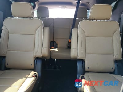 Zdjęcie 10 z 13 samochodu: 2024 CHEVROLET SUBURBAN K1500 PREMIER VIN:1GNSKFKD2RR354799 - miniatura