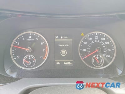 Zdjęcie 9 z 13 samochodu: 2022 KIA K5 LXS VIN:5XXG14J25NG144345 - miniatura