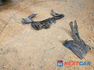 Zdjęcie 13 z 13 samochodu: 2015 TOYOTA 4RUNNER SR5 VIN:JTEZU5JR8F5096912 - miniatura