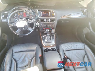 Zdjęcie 8 z 13 samochodu: 2011 AUDI Q5 PREMIUM VIN:WA1CFBFP3BA056548 - miniatura