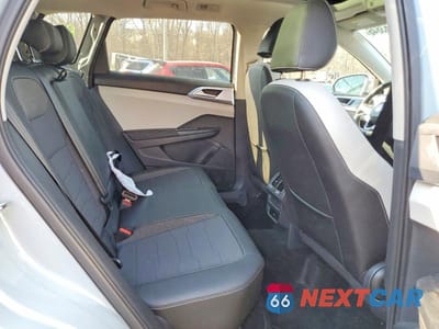 Zdjęcie 10 z 12 samochodu: 2025 VOLKSWAGEN TAOS SE VIN:3VVVC7B29SM078346 - miniatura