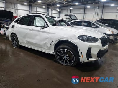 Czwarte zdjęcie samochodu z boku: 2022 BMW X3 XDRIVE30I VIN:5UX53DP04N9M38807 - miniatura