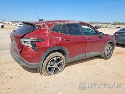 Trzecie zdjęcie samochodu z tyłu: 2025 CHEVROLET TRAX 1RS VIN:KL77LGEP8SC221011 - miniatura