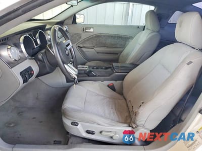 Zdjęcie 7 z 12 samochodu: 2008 FORD MUSTANG GT VIN:1ZVHT82H585169843 - miniatura