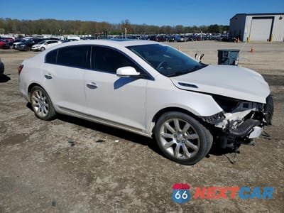 Czwarte zdjęcie samochodu z boku: 2016 BUICK LACROSSE PREMIUM VIN:1G4GD5G30GF100389 - miniatura